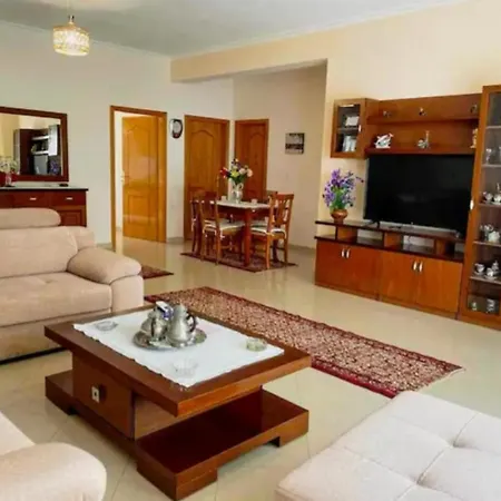 Appartement The Family House Tirana